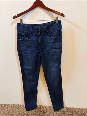 KanCan Indigo High-Rise Triple-Button Skinny Jeans